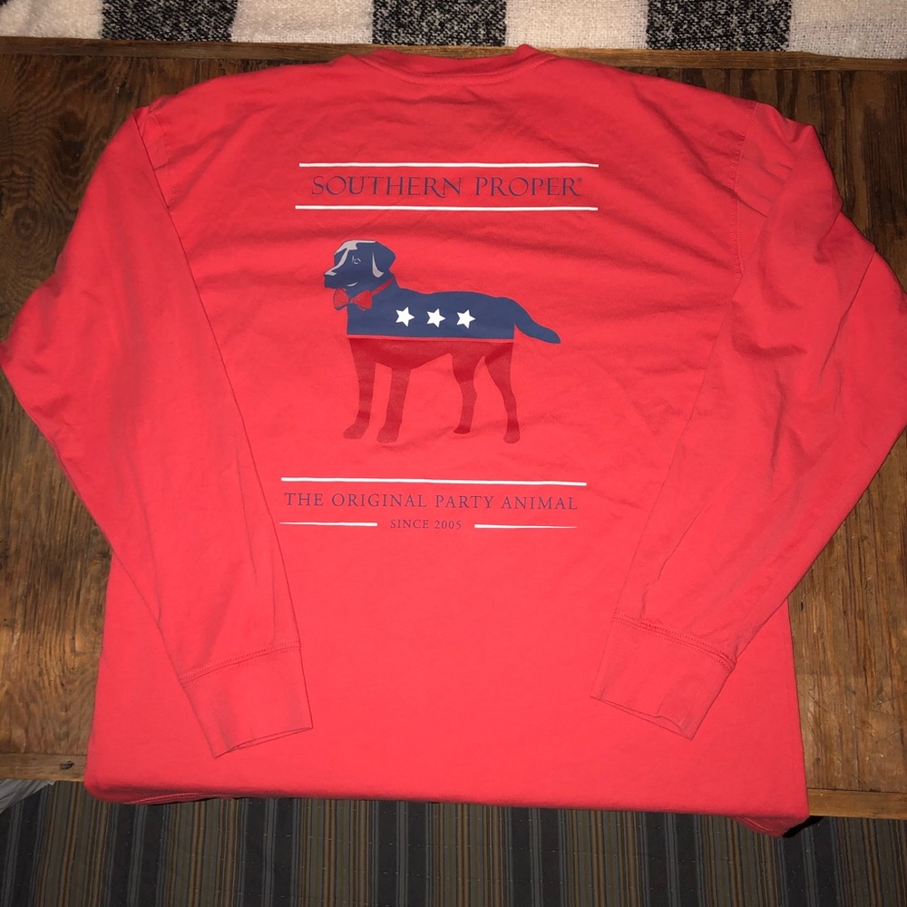 Men’s southern proper Tee